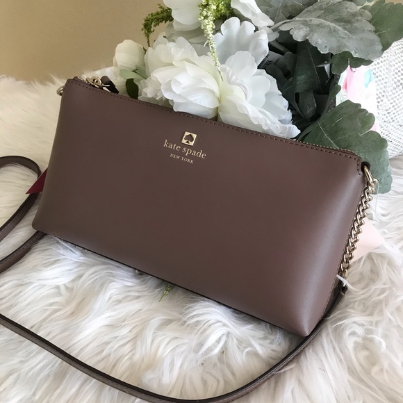 kate spade Handbags - Firm✨kate spade sawyer street declan crossbody bag